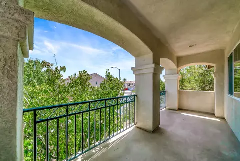 3245 Vahn Ln, Lancaster, CA 93536 photo 4