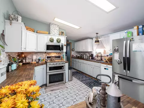 25404 Stable St, Tehachapi, CA 93561 photo 1