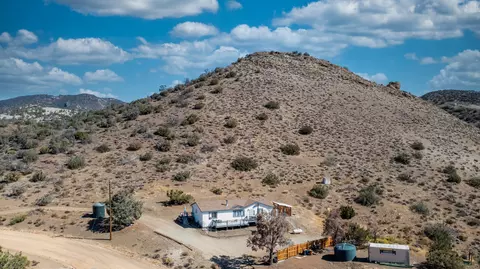 25404 Stable St, Tehachapi, CA 93561 photo 13