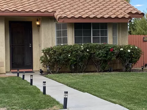 2603 E Nugent St, Lancaster, CA 93535 photo 2
