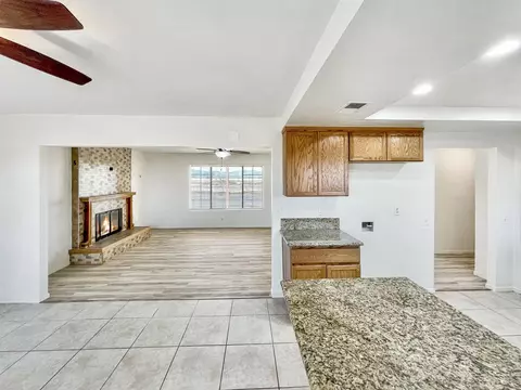 43211 E 53rd St, Lancaster, CA 93535 photo 9