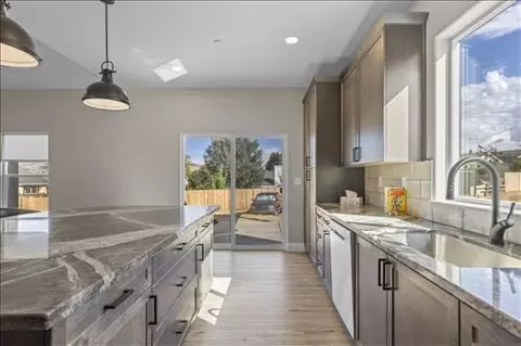 22306 Fontana St, Tehachapi, CA 93561 photo 11