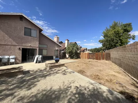 45024 Andale Ave, Lancaster, CA 93535 photo 40