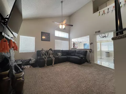 45024 Andale Ave, Lancaster, CA 93535 photo 6