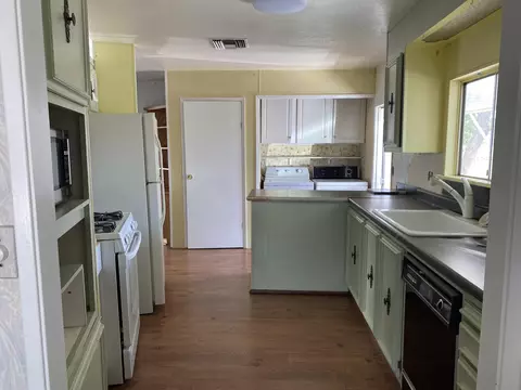 2550 Avenue I E #SPC 103, Lancaster, CA 93535 photo 6