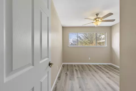 16500 Del Norte Dr, Mojave, CA 93501 photo 17
