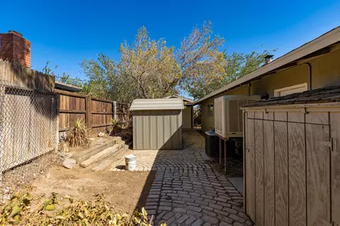 16500 Del Norte Dr, Mojave, CA 93501 photo 27