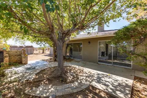 16500 Del Norte Dr, Mojave, CA 93501 photo 29