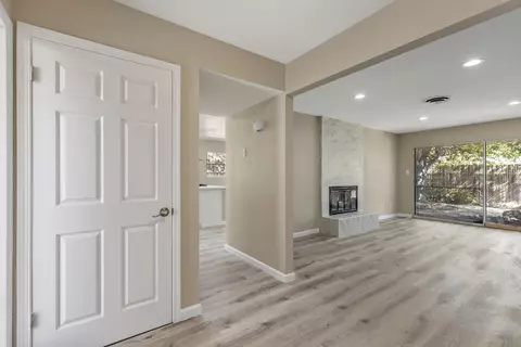 16500 Del Norte Dr, Mojave, CA 93501 photo 3