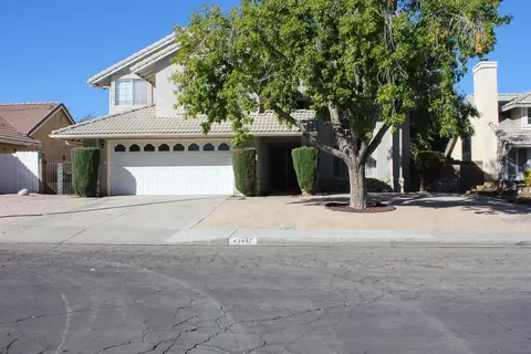43447 Carpenter Dr, Lancaster, CA 93535 photo 1