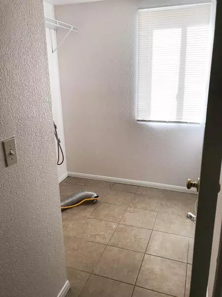 43447 Carpenter Dr, Lancaster, CA 93535 photo 8