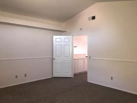 43447 Carpenter Dr, Lancaster, CA 93535 photo 13