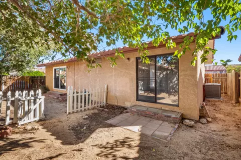 14329 Dover Dr, Mojave, CA 93501 photo 24