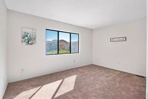 14329 Dover Dr, Mojave, CA 93501 photo 14