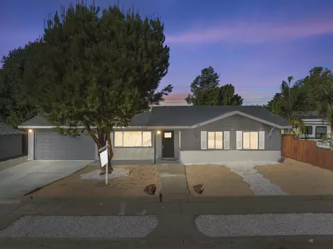 4235 Helene St, Simi Valley, CA 93063 photo 1