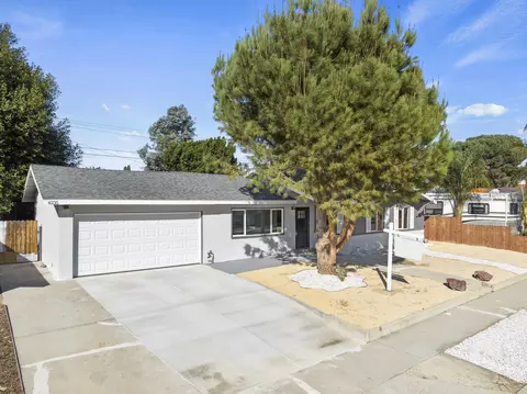 4235 Helene St, Simi Valley, CA 93063 photo 4