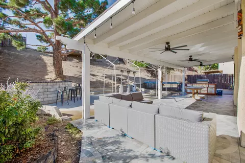 136 Horizon Rd, Palmdale, CA 93550 photo 34