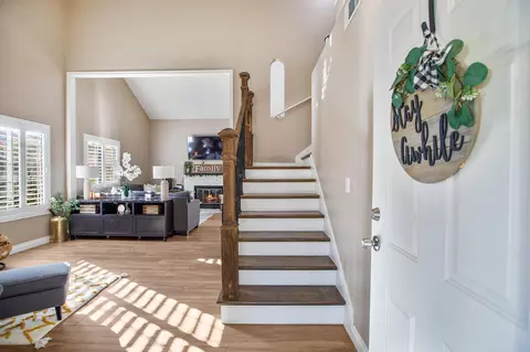 136 Horizon Rd, Palmdale, CA 93550 photo 5