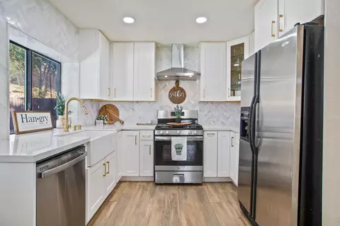 136 Horizon Rd, Palmdale, CA 93550 photo 16