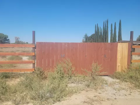 Ave N Vic 30th Street W, Palmdale, CA 93551