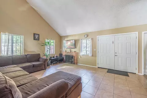 1021 Morven St, Lancaster, CA 93535 photo 20