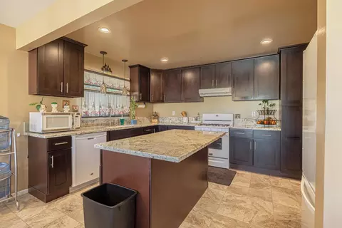 1021 Morven St, Lancaster, CA 93535 photo 18