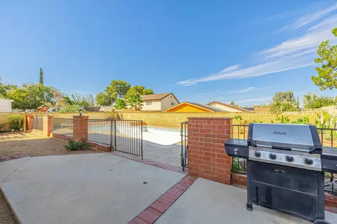 1021 Morven St, Lancaster, CA 93535 photo 28