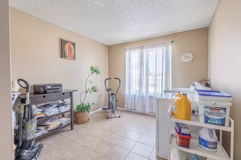 1021 Morven St, Lancaster, CA 93535 photo 15