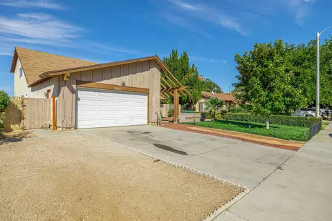 1021 Morven St, Lancaster, CA 93535 photo 34