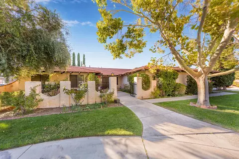 2532 Still Meadow Ln, Lancaster, CA 93536