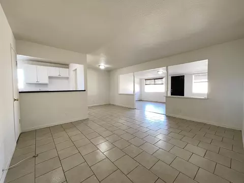 45436 Andale Ave, Lancaster, CA 93535 photo 2