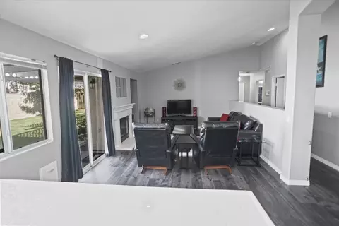 5641 Diamond St, Palmdale, CA 93552 photo 8