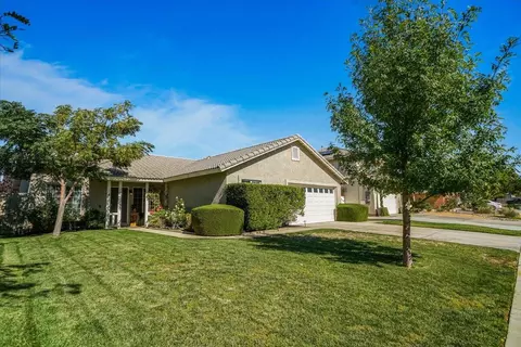 5641 Diamond St, Palmdale, CA 93552 photo 3