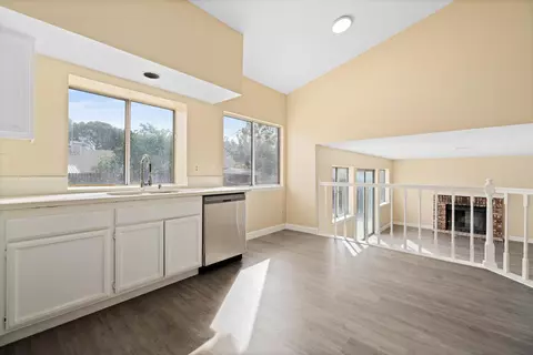 44028 12th St E, Lancaster, CA 93535 photo 13