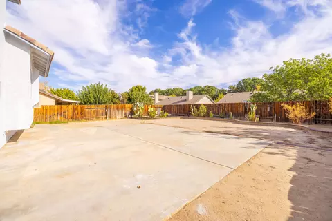 44028 12th St E, Lancaster, CA 93535 photo 31