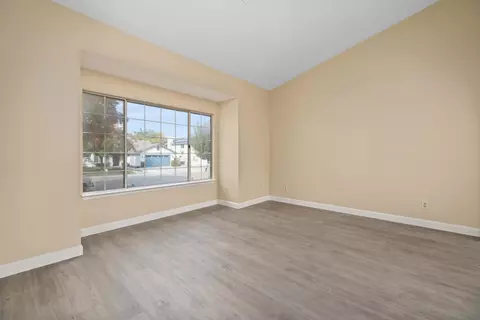 44028 12th St E, Lancaster, CA 93535 photo 6