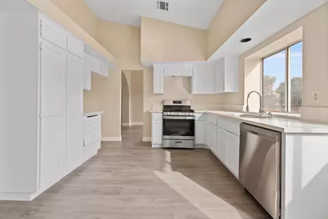 44028 12th St E, Lancaster, CA 93535 photo 10