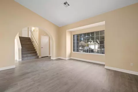 44028 12th St E, Lancaster, CA 93535 photo 4