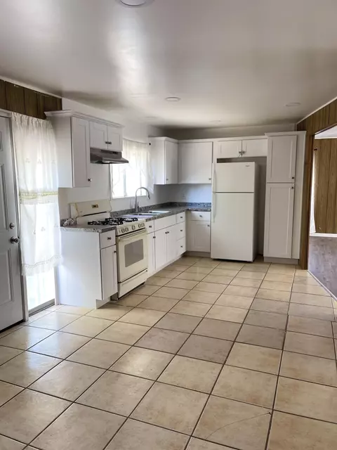 3255 R Ave E #190, Palmdale, CA 93550 photo 18