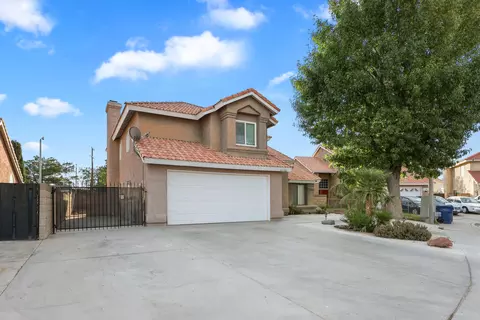 43318 Denmore Ave, Lancaster, CA 93535 photo 2