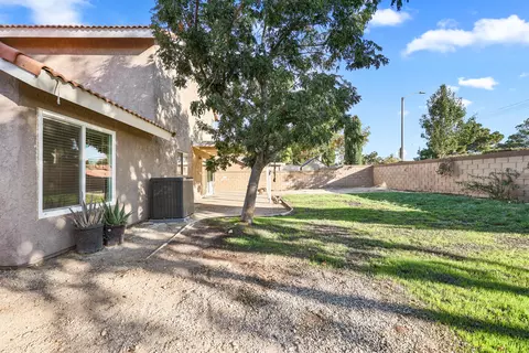43318 Denmore Ave, Lancaster, CA 93535 photo 35