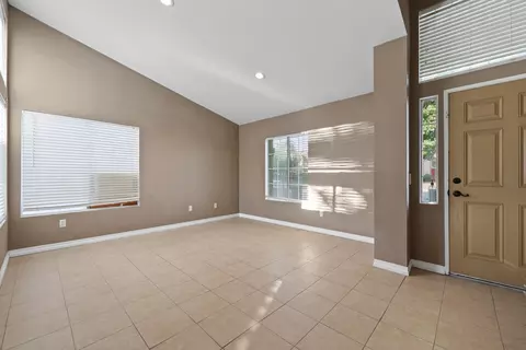 43318 Denmore Ave, Lancaster, CA 93535 photo 5