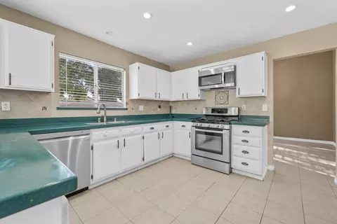 43318 Denmore Ave, Lancaster, CA 93535 photo 11