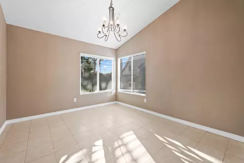 43318 Denmore Ave, Lancaster, CA 93535 photo 8