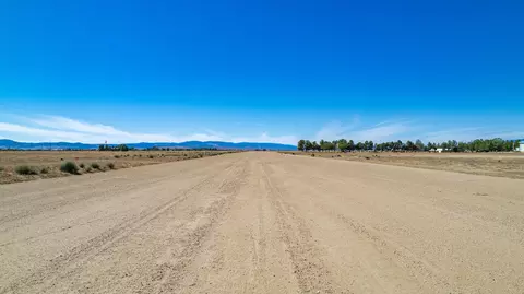 8051 Ave B-10 W, Lancaster, CA 93536 photo 50