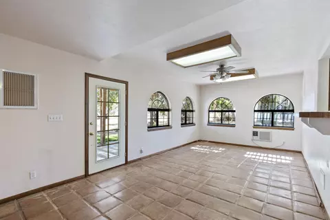 8051 Ave B-10 W, Lancaster, CA 93536 photo 10