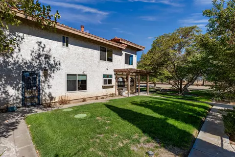 8051 Ave B-10 W, Lancaster, CA 93536 photo 39