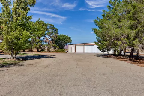 8051 Ave B-10 W, Lancaster, CA 93536 photo 40