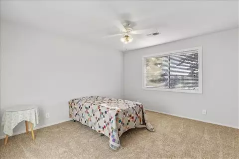 21900 San Gabriel Dr, Tehachapi, CA 93561 photo 17