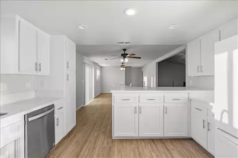 21900 San Gabriel Dr, Tehachapi, CA 93561 photo 11